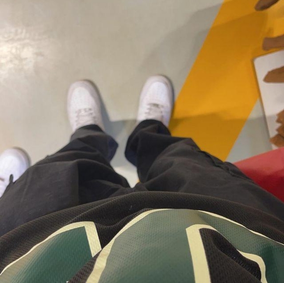 Meet your Posher, Amen - Picture 3 of 3